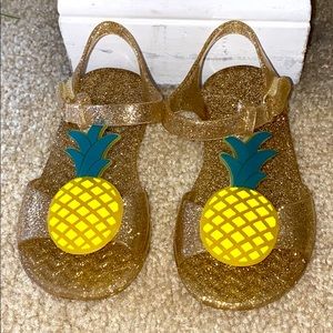 Old Navy glittery jelly pineapple sandals